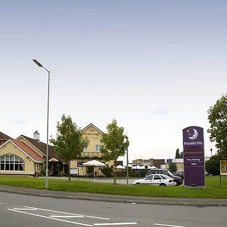 Premier Inn Welwyn Garden City Eksteriør bilde